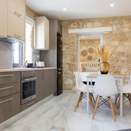 Phaedrus Living: Luxury Stone House Armou Holiday home