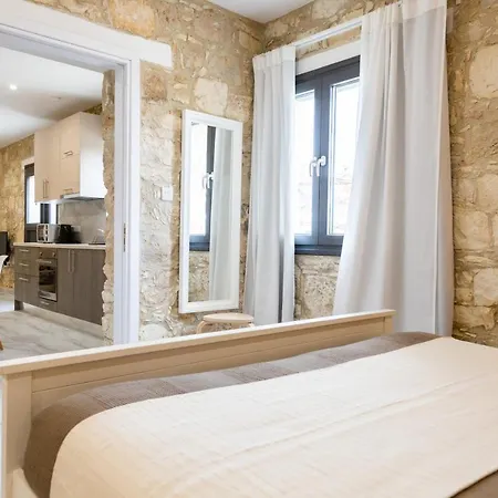 Phaedrus Living: Luxury Stone House Armou * Paphos