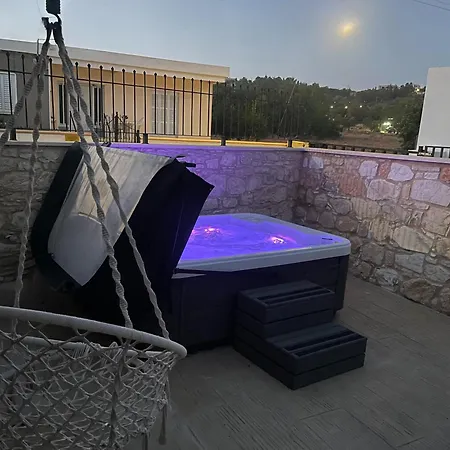 Phaedrus Living: Luxury Stone House Armou Holiday home